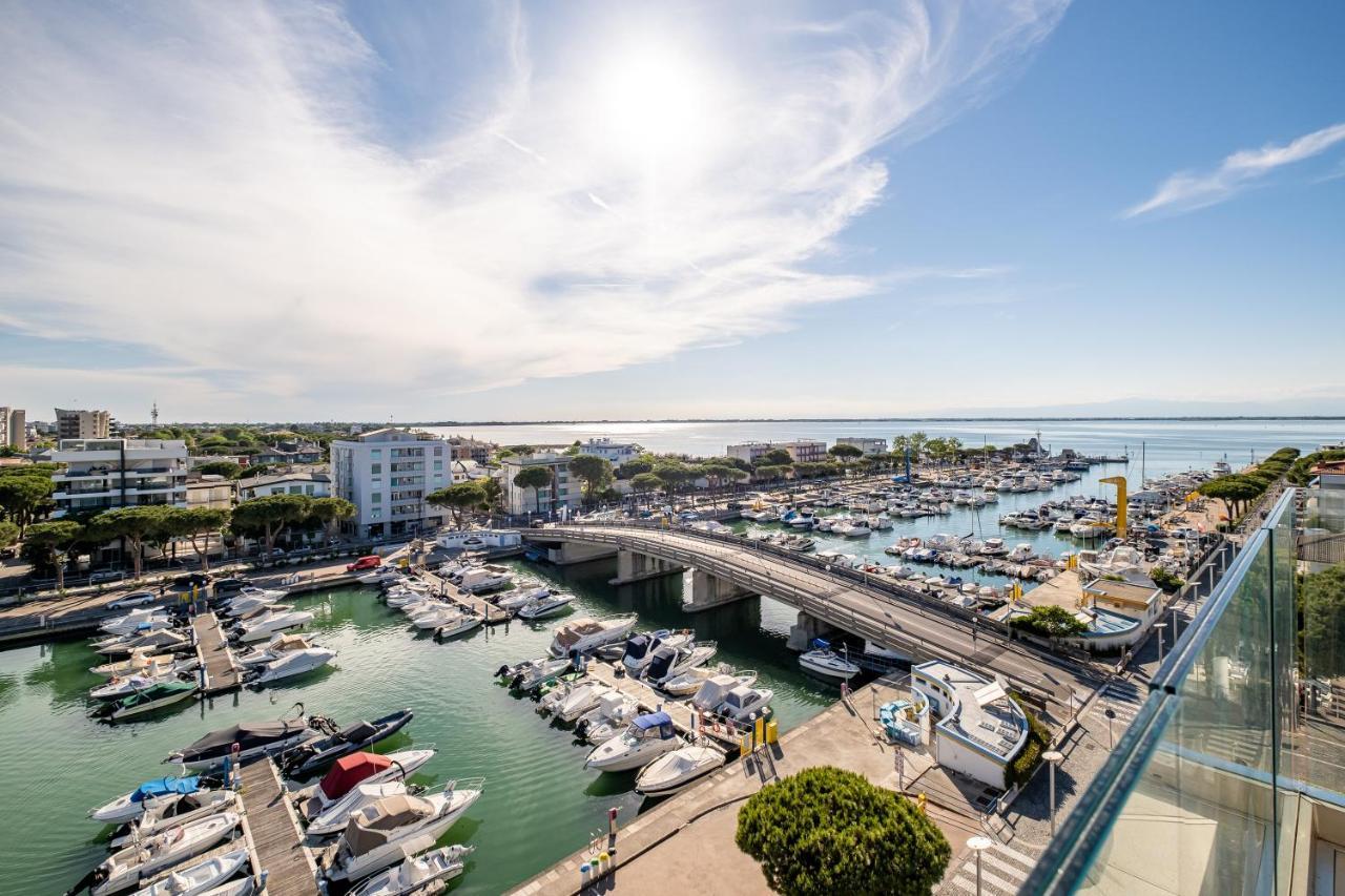 Hotel Mare Lignano Sabbiadoro Eksteriør billede