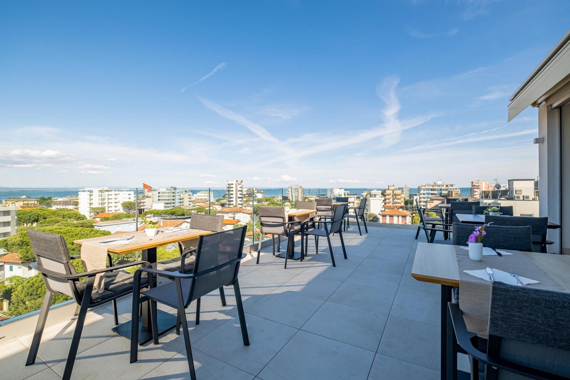 Hotel Mare Lignano Sabbiadoro Eksteriør billede